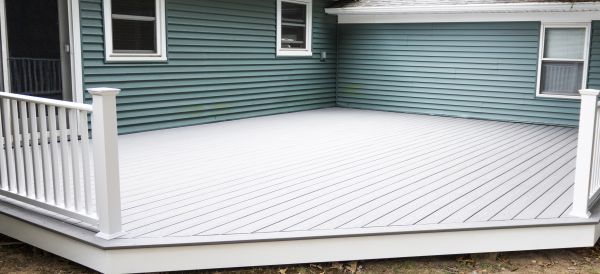 Elevated Deck Construction in Warren